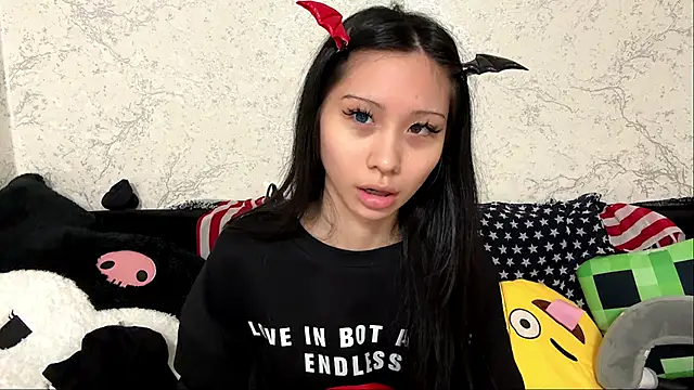 kishagrayone online show from 05-10-26, 01:36