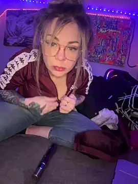 LaurenRae x online show from 03-20-26, 07:48