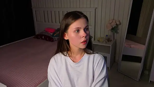 EarthaLevra online show from 03-27-26, 07:26