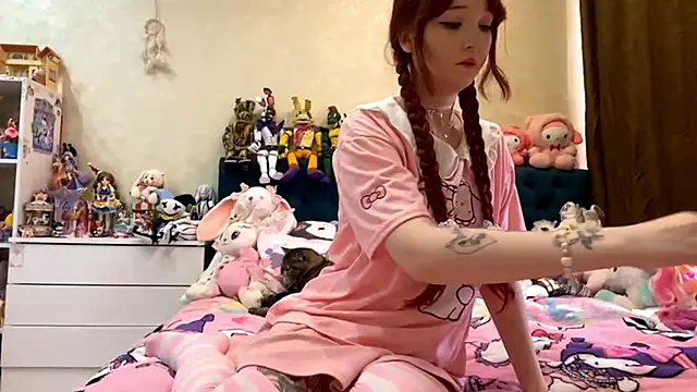 AlisaHoshiCos online show from 04-17-26, 08:17