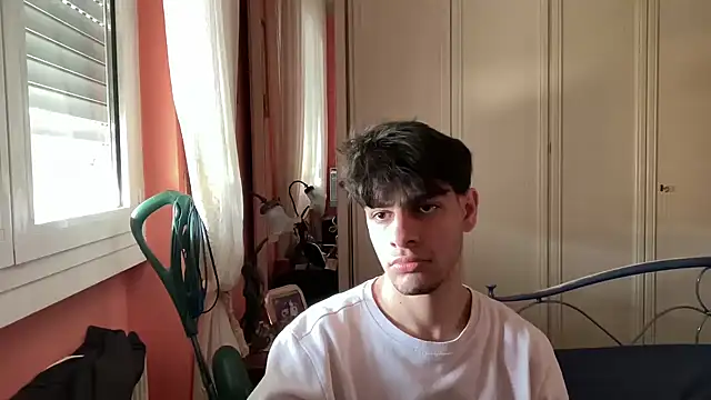 ilcazzone32 online show from 04-16-26, 10:49