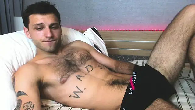 DarkRogue19 online show from 04-08-26, 04:08