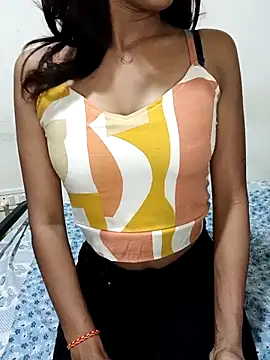 Snapshot of Azi_1 chatting on 02-24-26, 08:31 Azi 1 online show from 02-24-26, 08:31