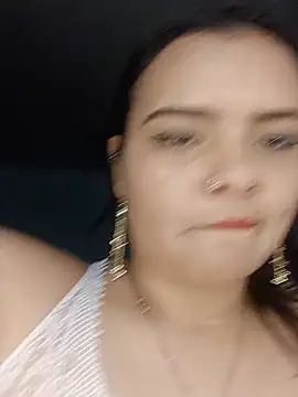 Emily Rouse23 online show from 05-27-26, 01:57