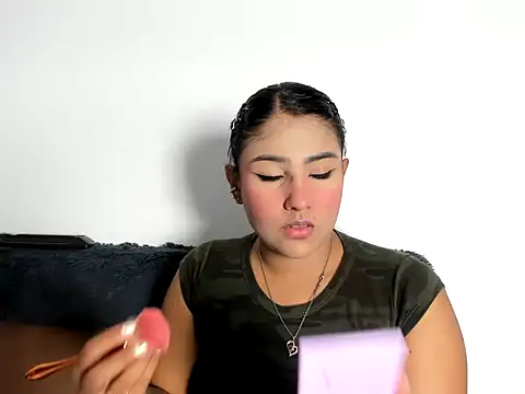 TatyGomez  online show from 05-28-26, 03:47