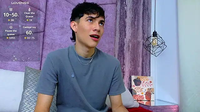 AronTawers online show from 04-23-26, 07:26