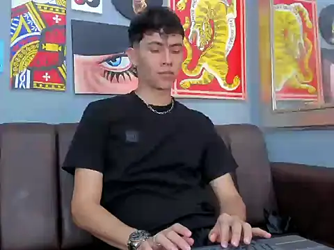 AronTawers online show from 03-03-26, 06:59