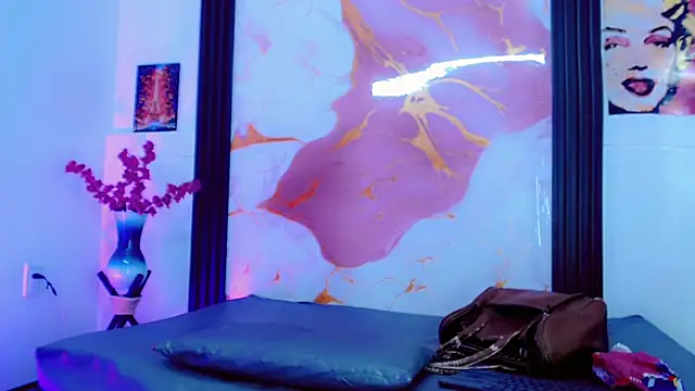 Valeria Linares online show from 04-10-26, 03:35