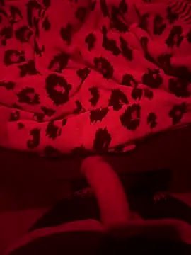 Snapshot of 689Nika chatting on 03-28-26, 06:42 689Nika online show from 03-28-26, 06:42