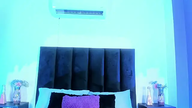 scarlet  ray  online show from 04-10-26, 11:06