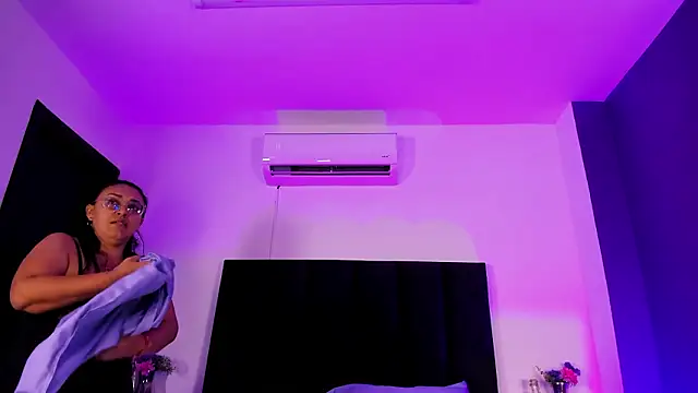 scarlet  ray  online show from 03-13-26, 10:42