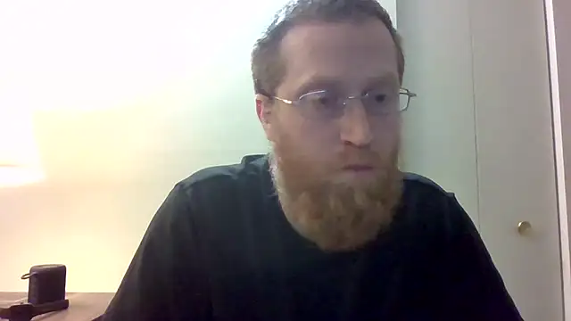 Snapshot of tytheexhibionist chatting on 02-25-26, 04:01 tytheexhibionist online show from 02-25-26, 04:01