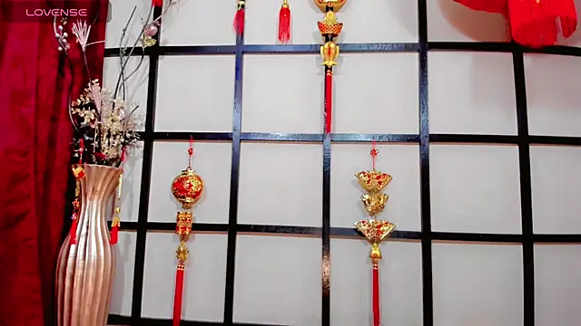 madison mujica  online show from 03-31-26, 11:23