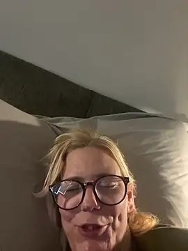 Amelie BlondeXX online show from 03-01-26, 11:54