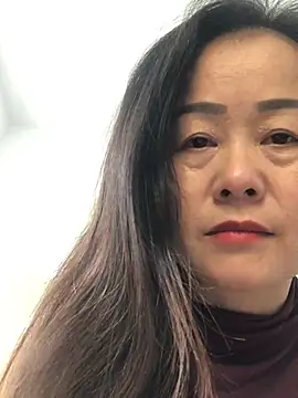 xiaotong2026 online show from 04-04-26, 06:09