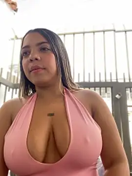 AdaPink  online show from 04-18-26, 01:13