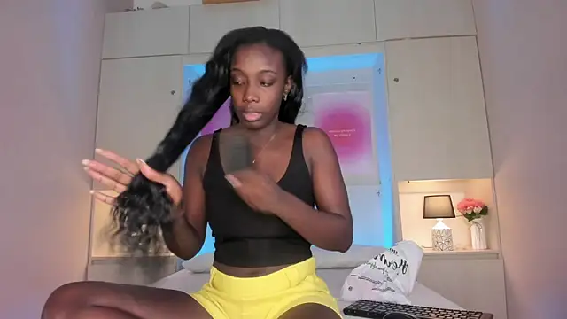 Oshun 444 online show from 05-08-26, 12:09
