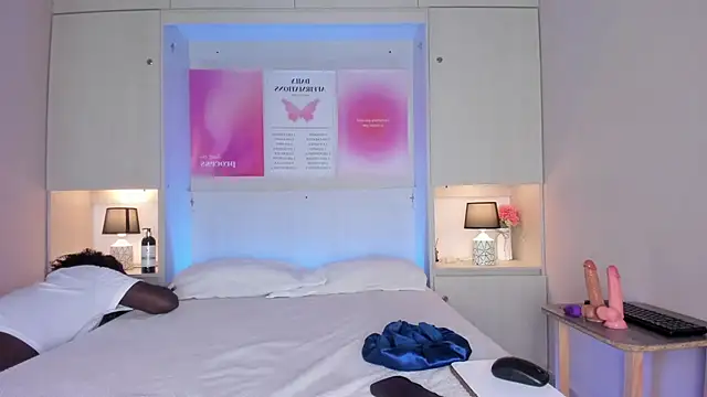 Oshun 444 online show from 03-21-26, 12:20