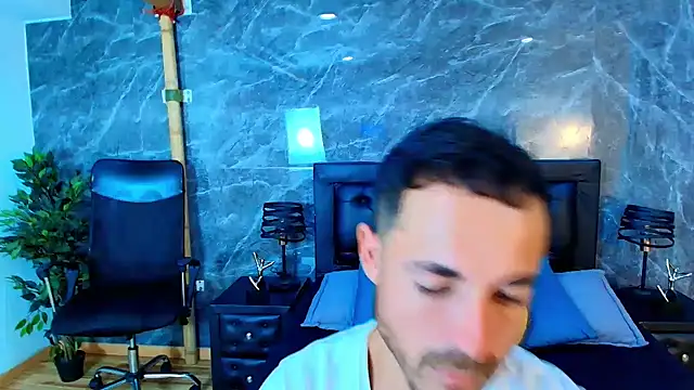 Adams Sanz online show from 03-17-26, 07:39