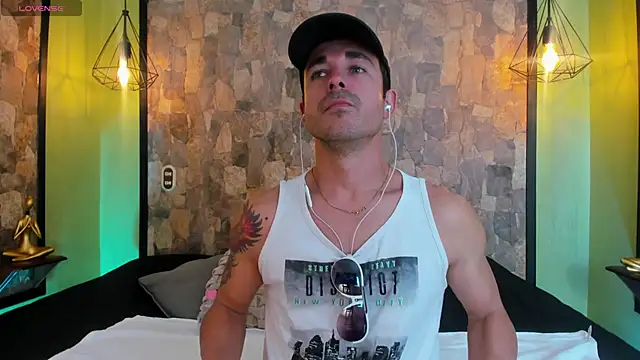 Adams Sanz online show from 04-29-26, 07:20