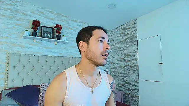 Adams Sanz online show from 05-18-26, 07:07