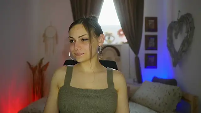 Sidney Sweety online show from 05-10-26, 01:14