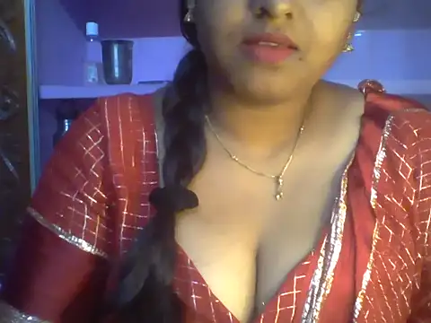 Snapshot of Tamil_Kuttyma chatting on 07-17-26, 01:19 Tamil Kuttyma online show from 07-17-26, 01:19