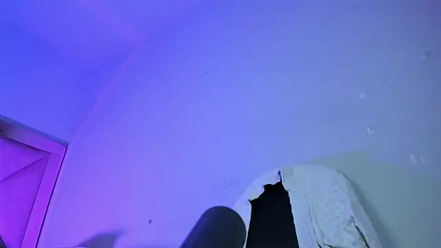 Alanah connory online show from 05-30-26, 02:55