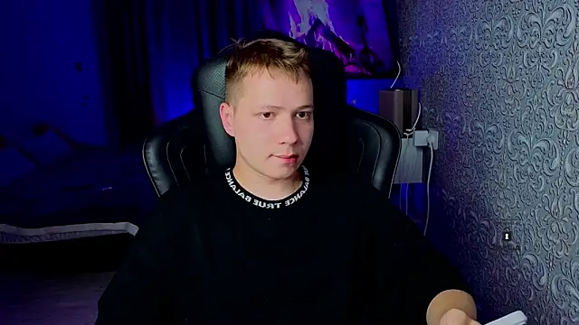 Karl Night  online show from 06-04-26, 07:29