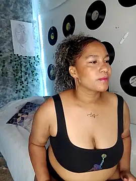 medusafox  online show from 03-27-26, 04:43