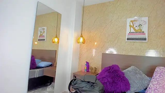 Snapshot of Miia03 chatting on 04-16-26, 11:44 Miia03 online show from 04-16-26, 11:44