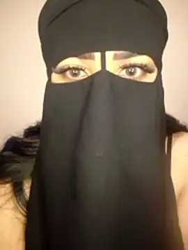 madleen Mm online show from 05-12-26, 11:49