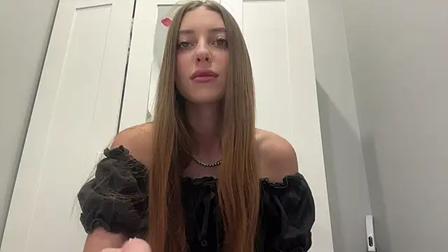 selena favn online show from 03-16-26, 03:25