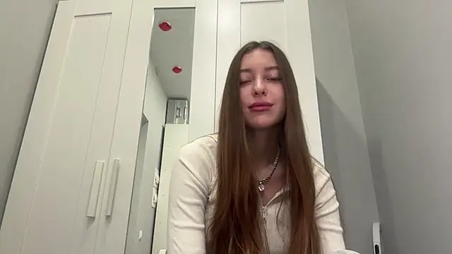 selena favn online show from 03-02-26, 02:12