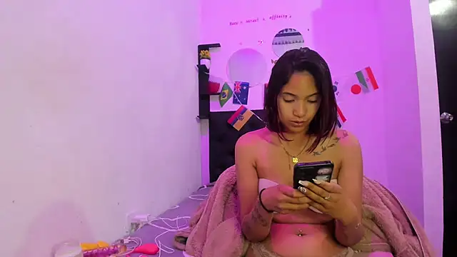 Snapshot of sapphire_brown20 chatting on 07-02-26, 11:55 sapphire brown20 online show from 07-02-26, 11:55