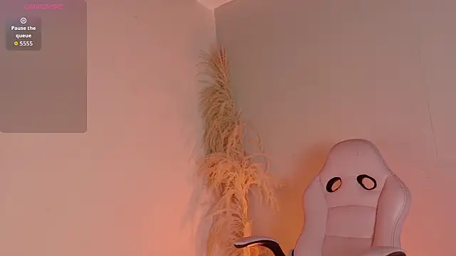 BeckaBlue online show from 03-24-26, 01:22