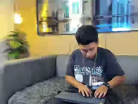 Noha  scott online show from 03-08-26, 05:05