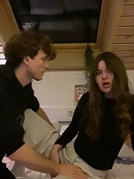 Snapshot of meowmiu chatting on 03-01-26, 01:38 meowmiu online show from 03-01-26, 01:38