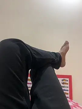 Snapshot of Varun_93 chatting on 03-21-26, 10:20 Varun 93 online show from 03-21-26, 10:20