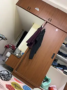 Snapshot of Varun_93 chatting on 02-25-26, 10:09 Varun 93 online show from 02-25-26, 10:09