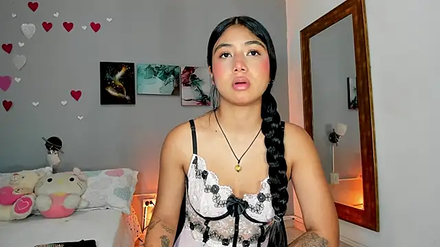 KimTaylorW online show from 03-12-26, 08:57