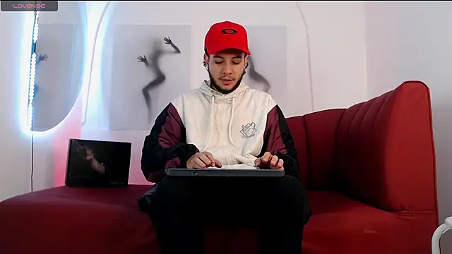 luxesmith online show from 03-25-26, 12:11