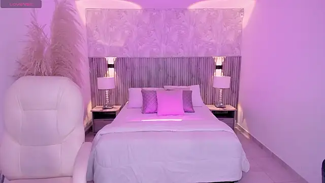 ANGIE-SMITH online show from 03-05-26, 03:14