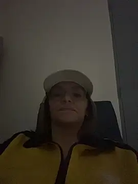 kendra leroy online show from 03-24-26, 01:38