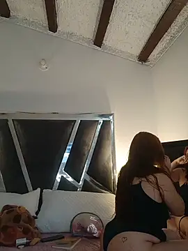 curvy samantta online show from 03-14-26, 07:20