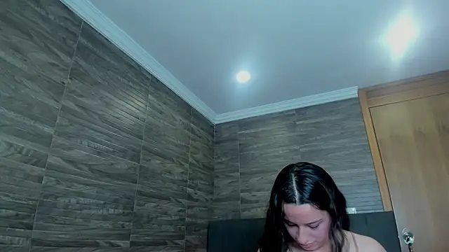 Miia belll online show from 03-12-26, 03:56