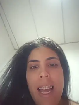 Snapshot of Perla_bella chatting on 03-03-26, 11:28 Perla bella online show from 03-03-26, 11:28