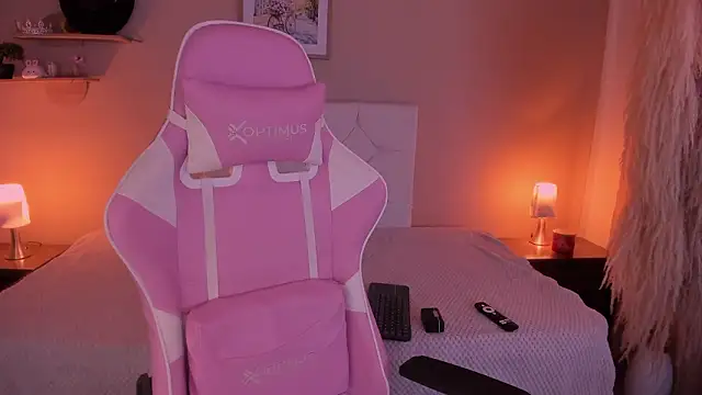 Dollhell online show from 03-26-26, 11:30