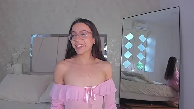 Arii wilde online show from 04-19-26, 01:23