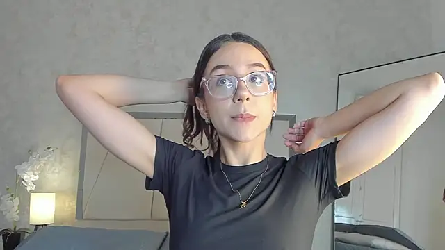 Arii wilde online show from 05-13-26, 12:01